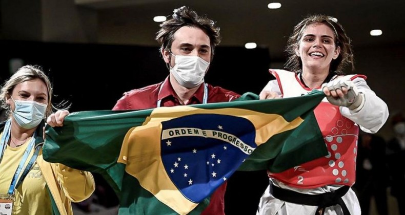 Brasil passa a ter dois líderes de ranking mundial no parataekwondo