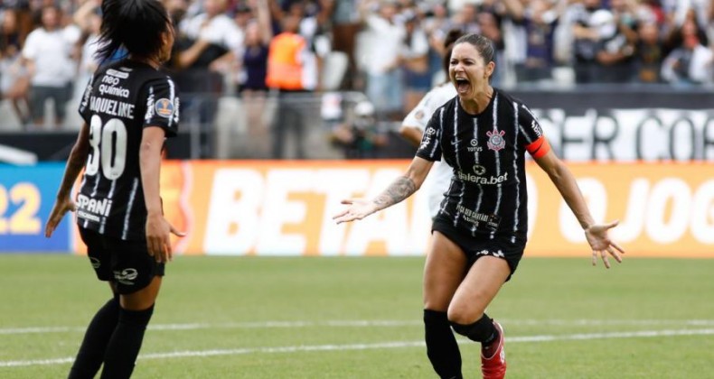 Corinthians apresenta caras novas com mais um título no feminino