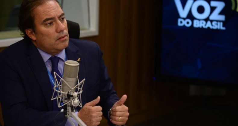 Saque do abono salarial vai até 31 de março, diz presidente da Caixa