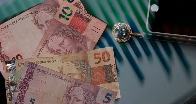 Brasileiros ainda não sacaram R$ 7,51 bilhões de valores a receber