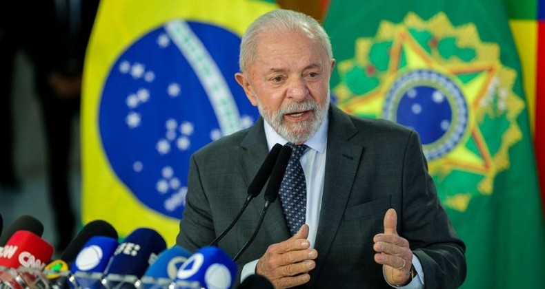 Lula confirma discussão de alternativas para a alta do IOF