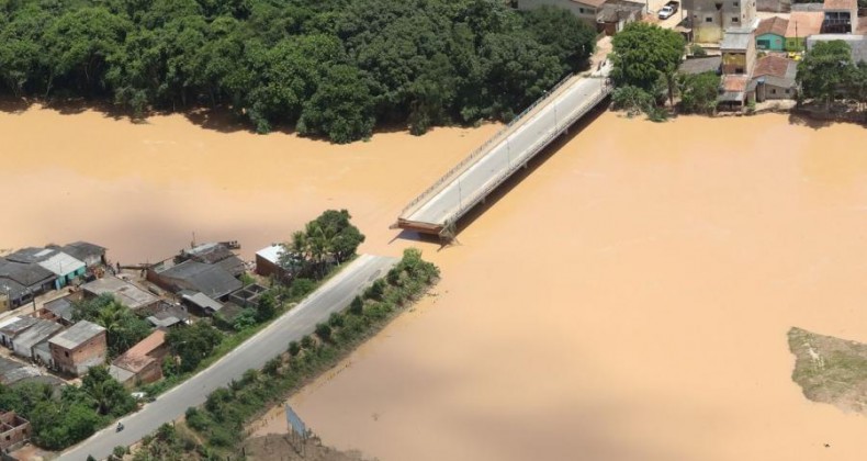 Governo libera mais R$ 418 milhões para rodovias atingidas por chuvas